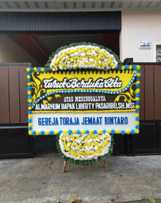 Papan Bunga Duka di Warakas