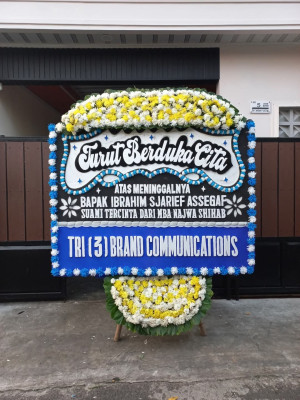 Papan Bunga Duka di Warakas